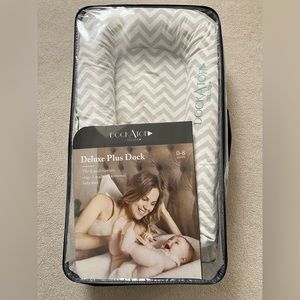 Dockatot Deluxe Plus